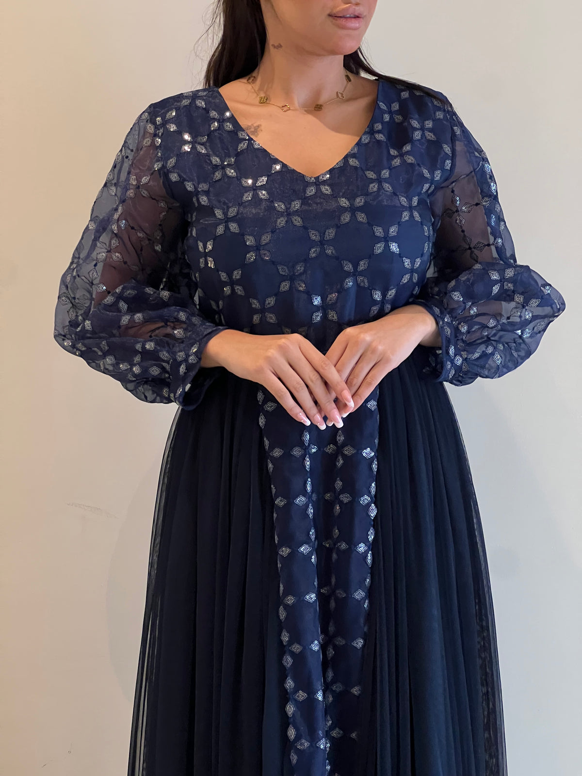 DRESS