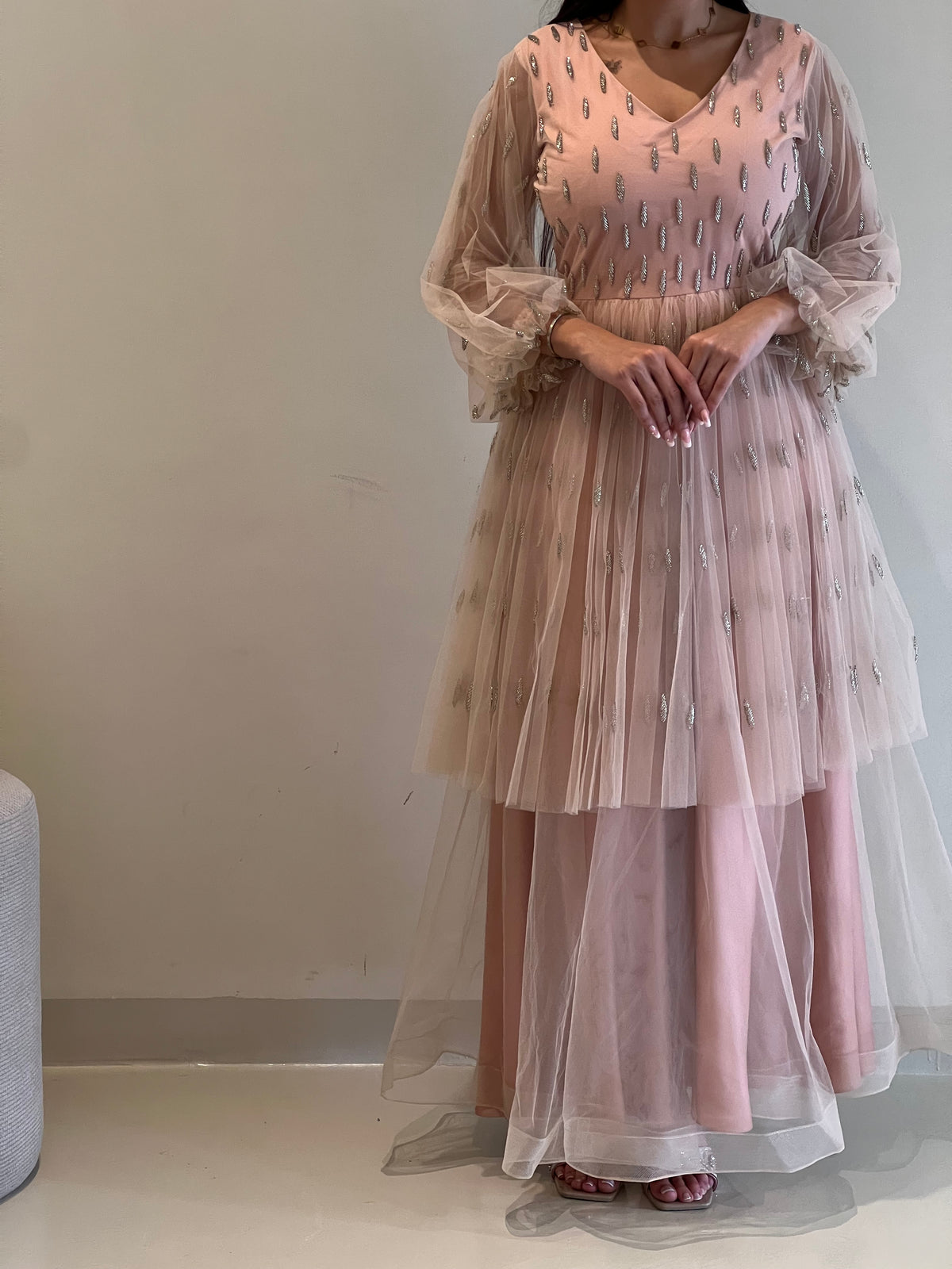 DRESS