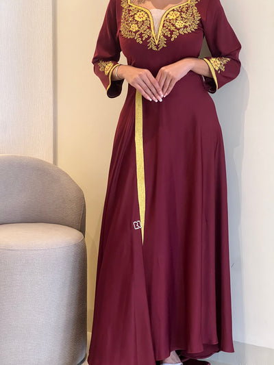 DRESS