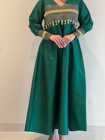 DRESS