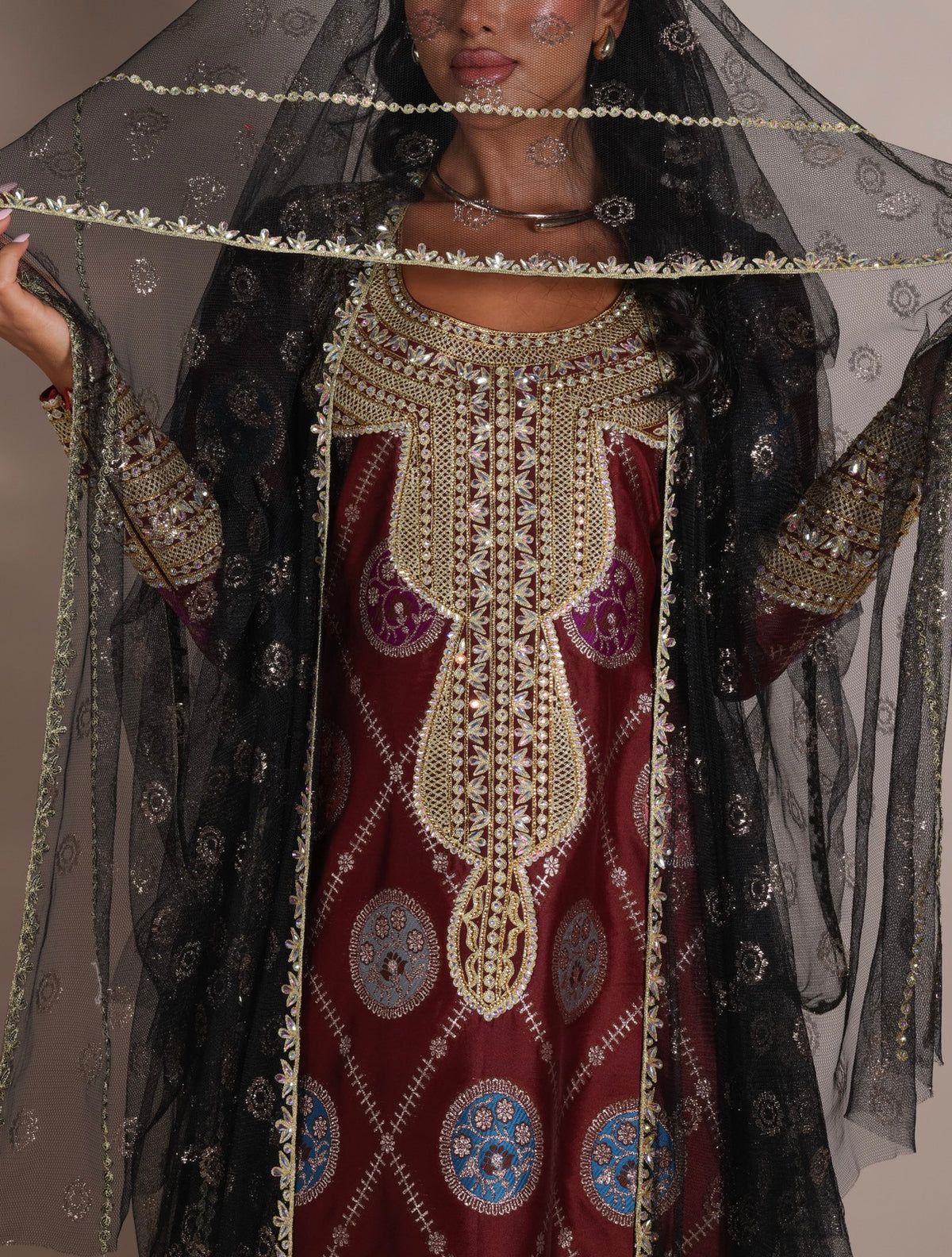 UA-R-12 (Abaya)
