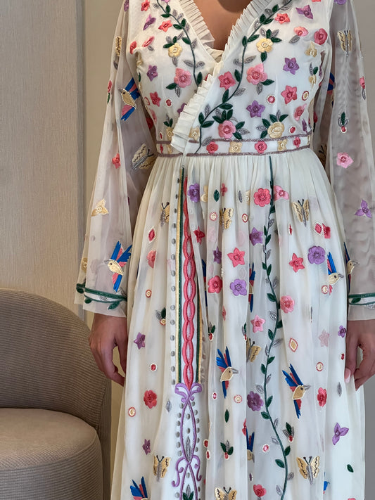 DRESS