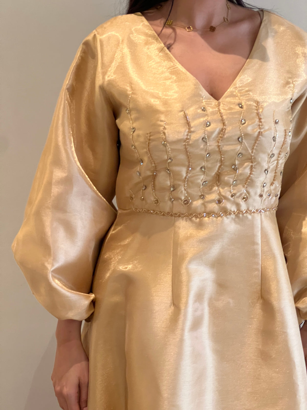 DRESS