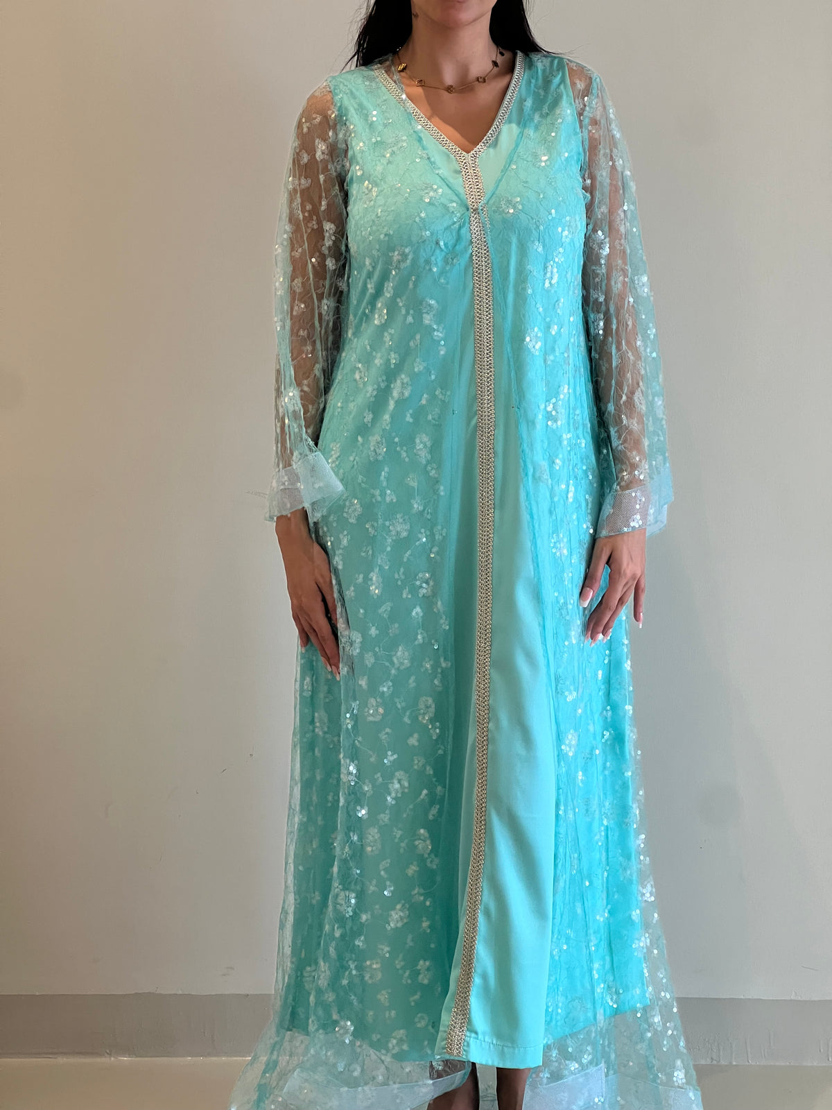 DRESS